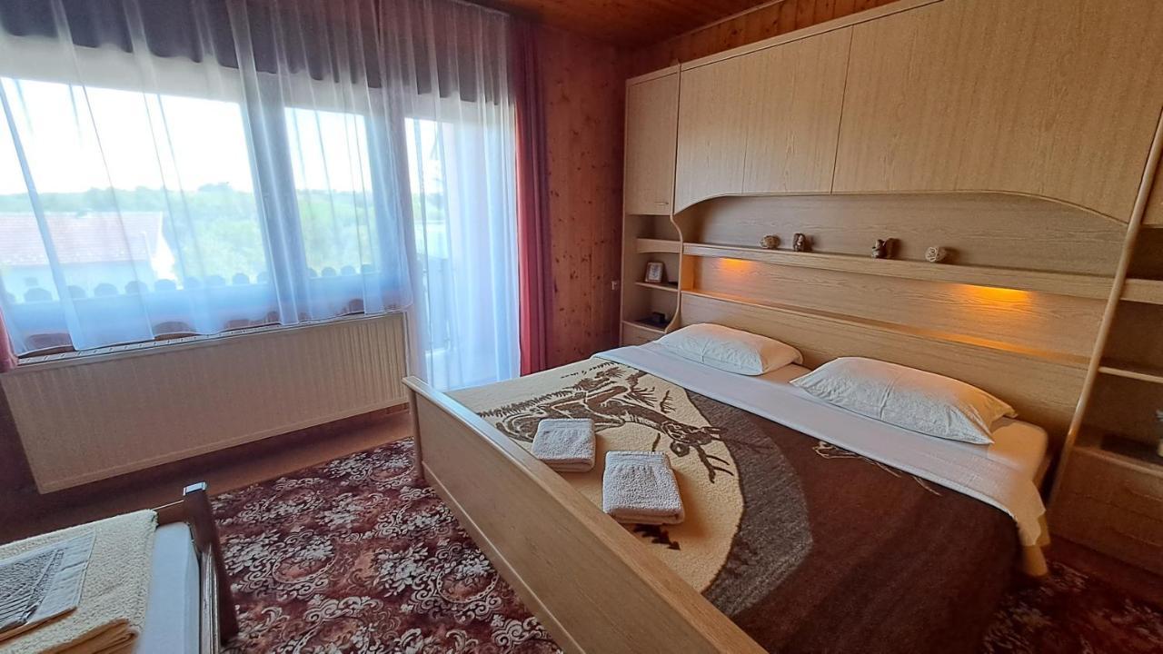 Family Puskaric Otel Slunj Dış mekan fotoğraf