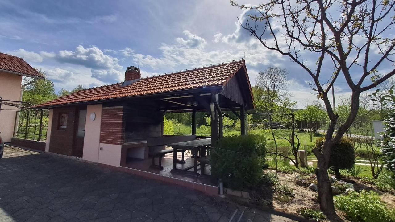 Family Puskaric Otel Slunj Dış mekan fotoğraf