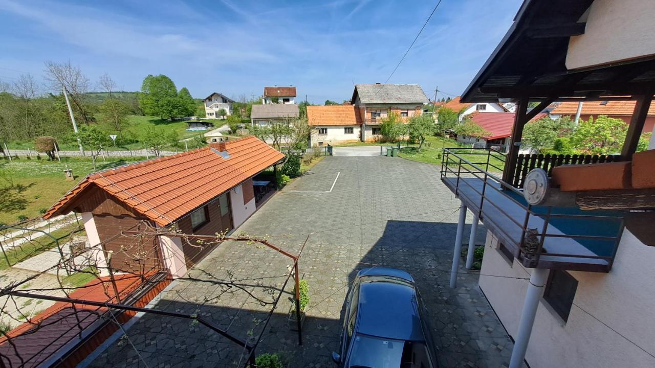 Family Puskaric Otel Slunj Dış mekan fotoğraf