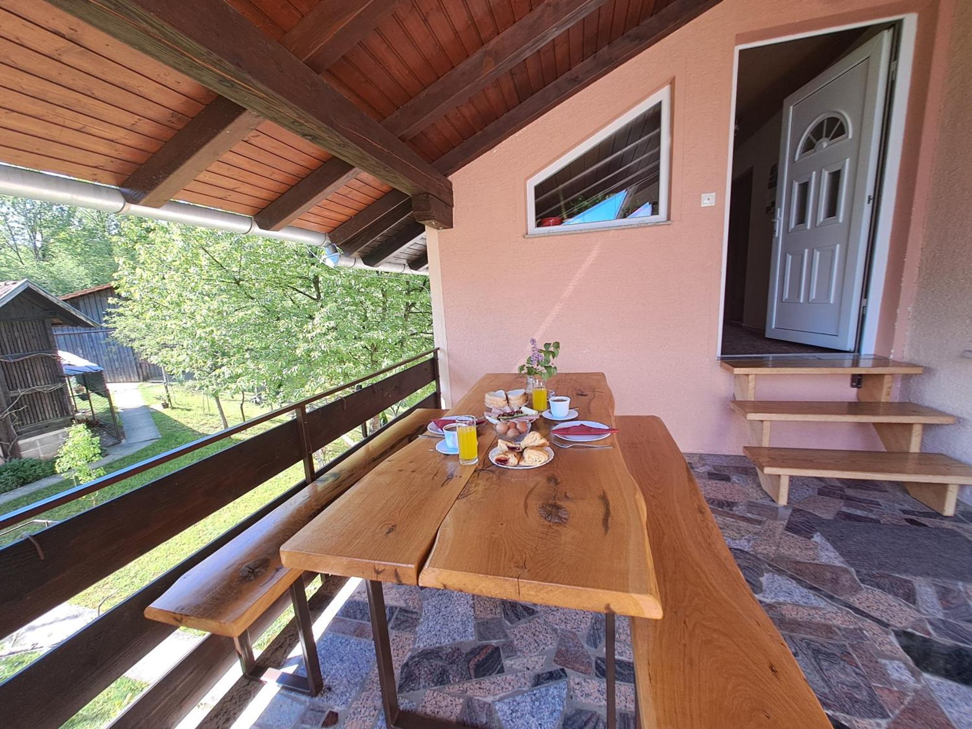 Family Puskaric Otel Slunj Dış mekan fotoğraf